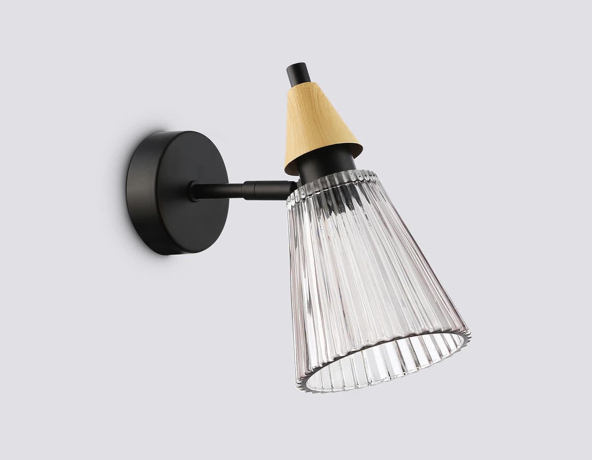 Настенный светильник LH58118 BK/LW/SM черный/светлое дерево/дымчатый E14 max 40W 180*110*200 Ambrella Light 11