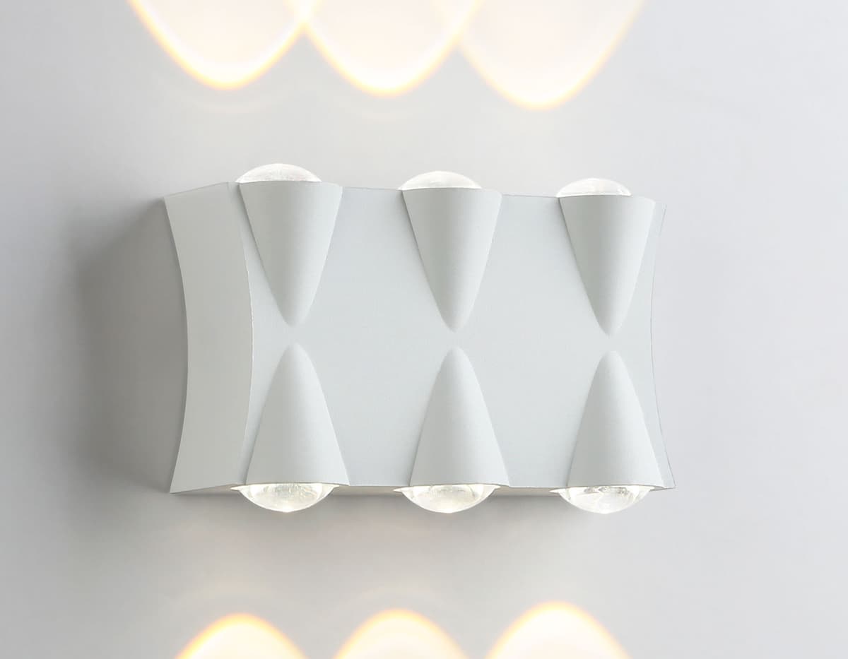 Уличный настенный светодиодный светильник IP54 ST4485/6 WH белый LED 4200K 6W IP54 140*80*45 Ambrella Light 7