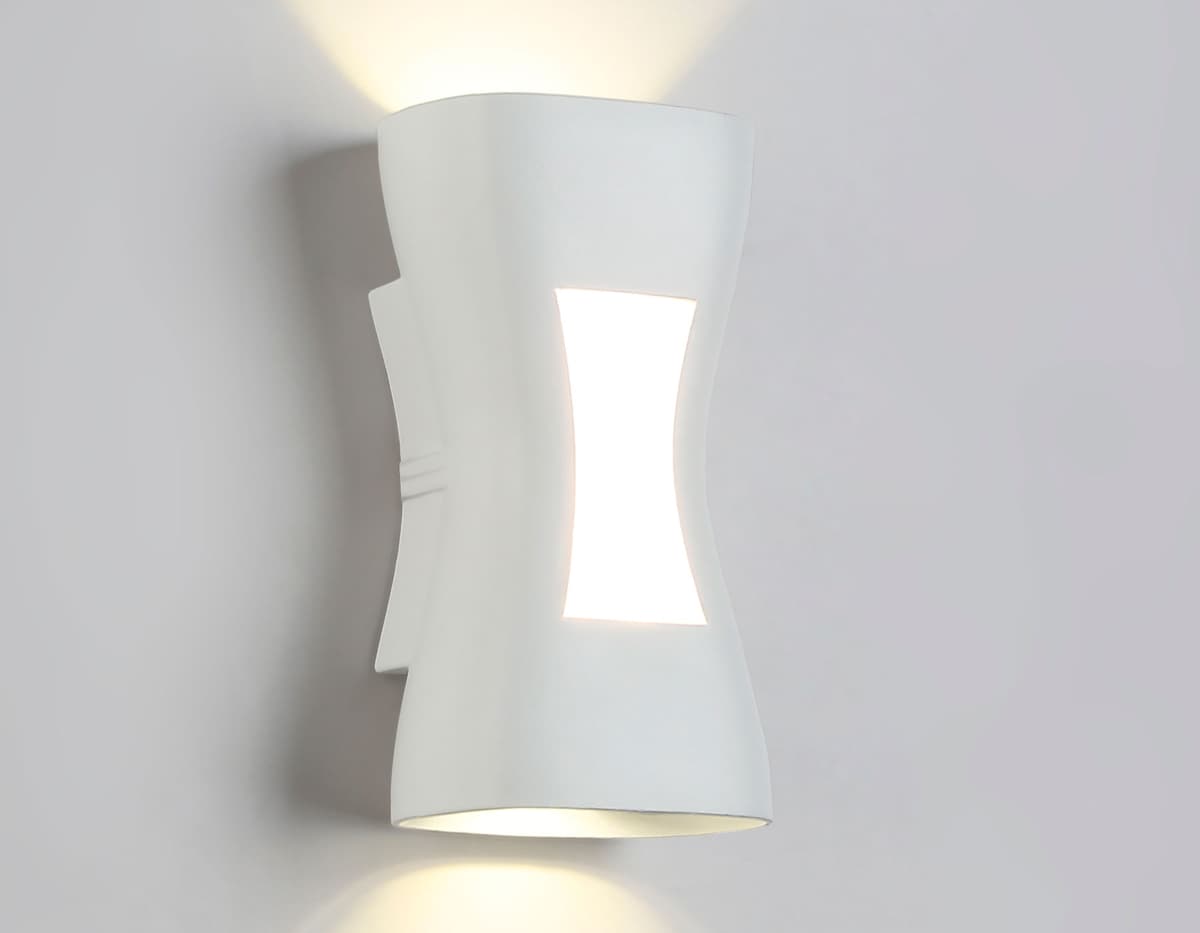 Уличный настенный светодиодный светильник IP54 ST4527 WH белый LED 4200K/3000K 6W IP54 150*80*55 Ambrella Light 8