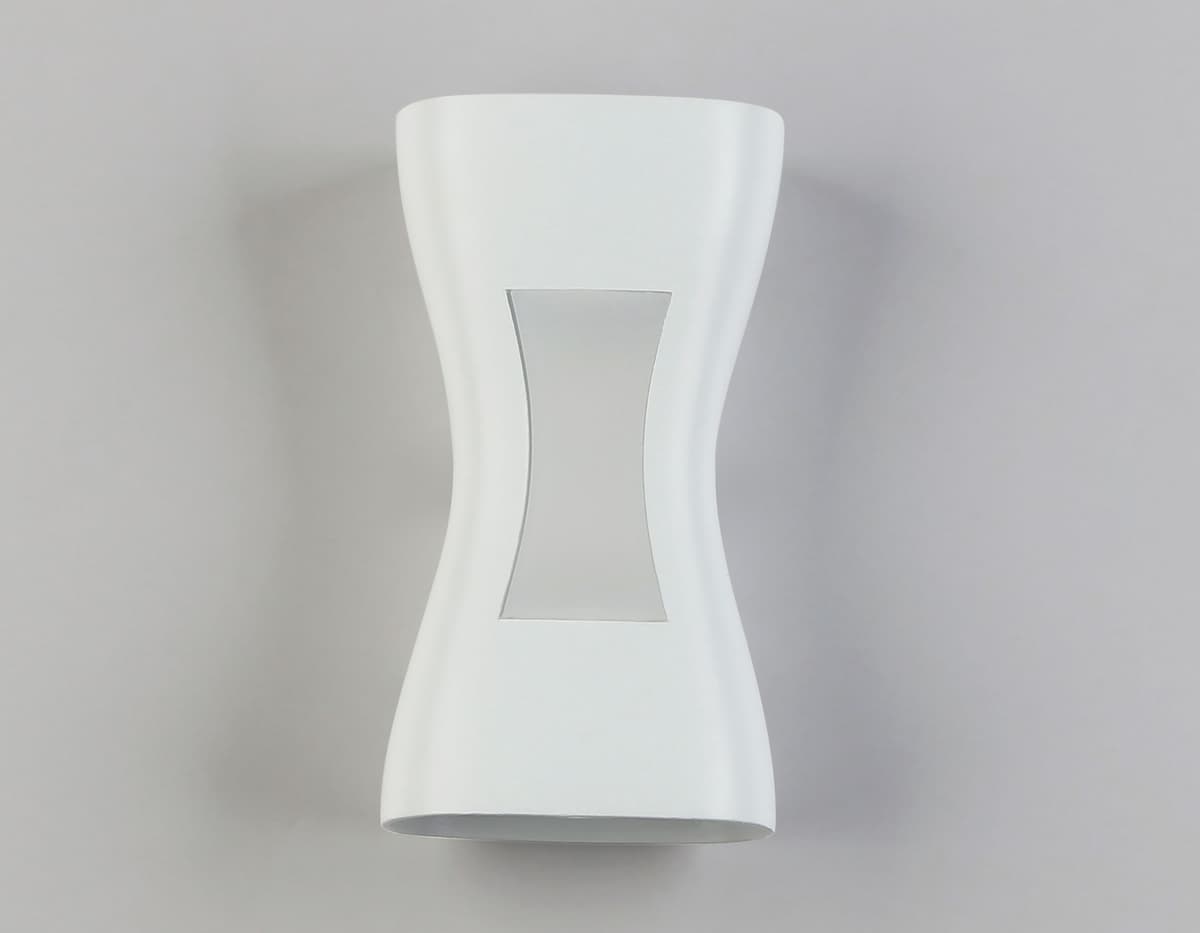 Уличный настенный светодиодный светильник IP54 ST4527 WH белый LED 4200K/3000K 6W IP54 150*80*55 Ambrella Light 9