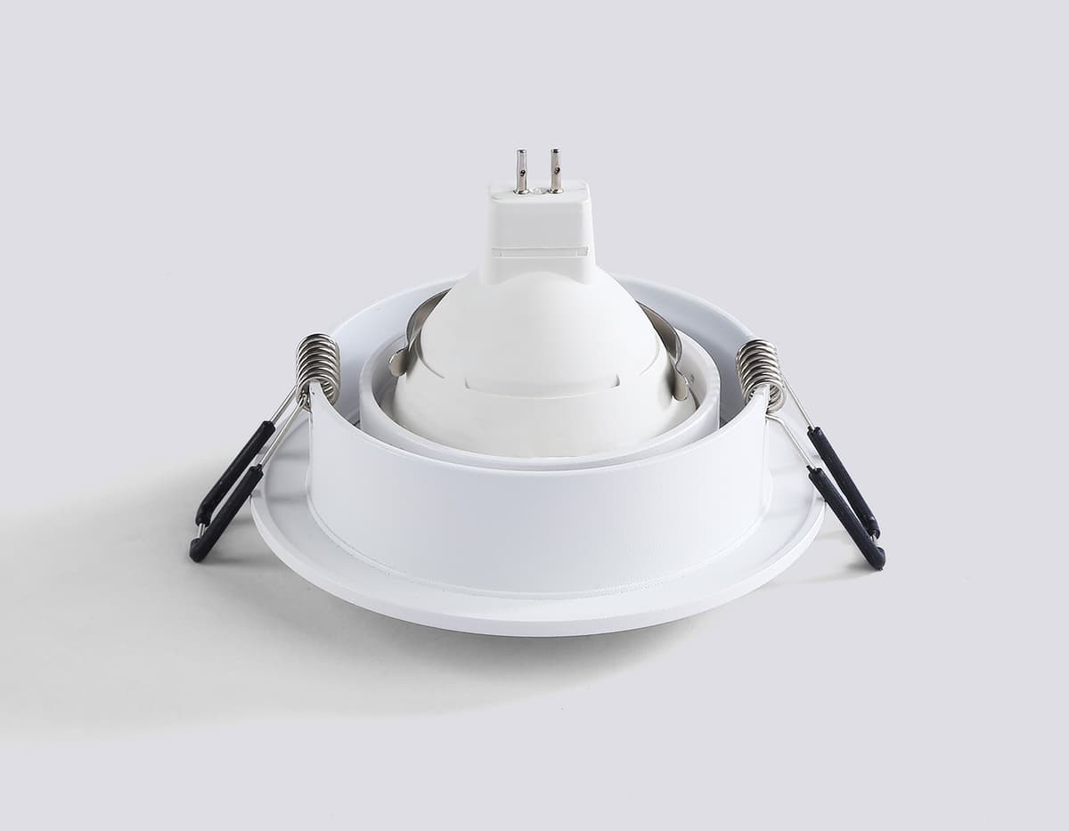 Светильник встраиваемый TN102721 WH белый GU5.3 92*92*23 Ambrella Light 15