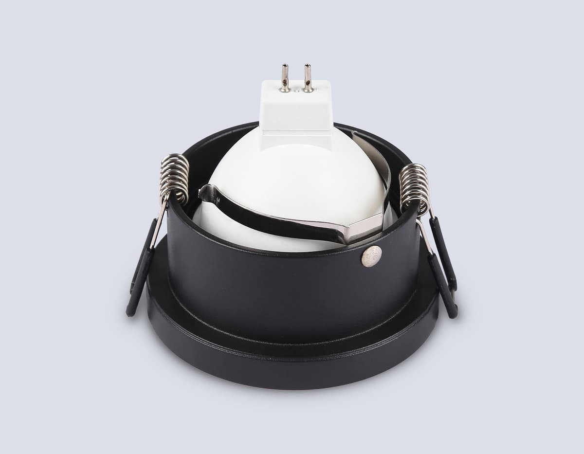 Встраиваемый точечный светильник GU5.3 TN102802 BK черный GU5.3 D71*34 Ambrella Light 11