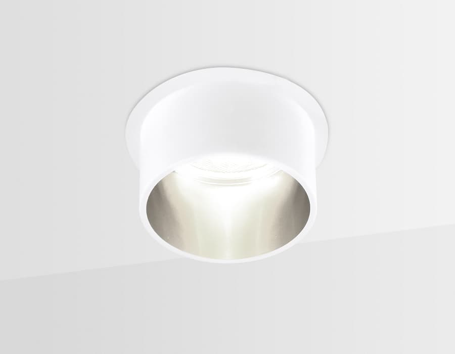 Встраиваемый точечный светильник MR16 TN200 WH/CH белый/хром GU5.3 D68*55 Ambrella Light 5