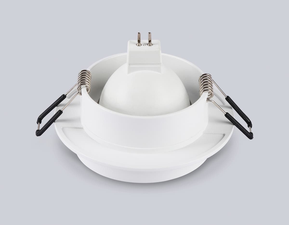Встраиваемый точечный светильник GU5.3 TN30707 WH белый GU5.3 D92*36 Ambrella Light 11
