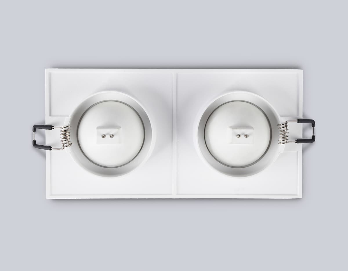Встраиваемый точечный светильник GU5.3 TN30711/2 WH белый GU5.3/2 182*92*36 Ambrella Light 14