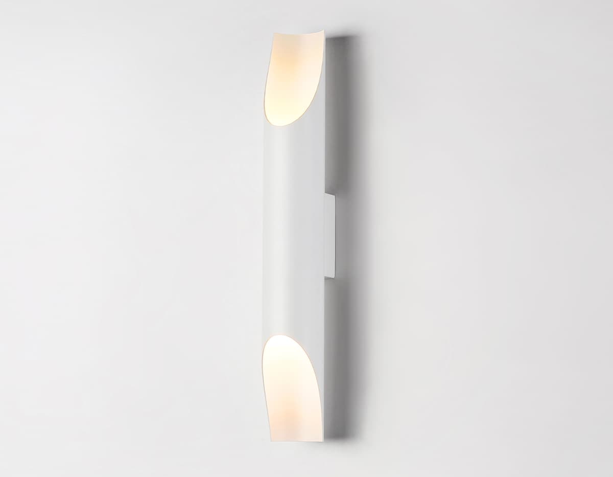 Светильник настенный со сменной лампой E27 TN5151/2 WH белый E27/2 max 40W 80*80*120 Ambrella Light 9