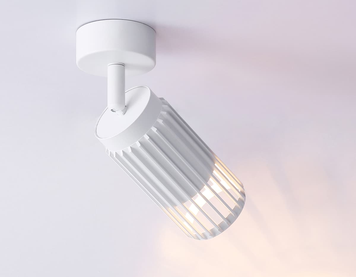 Накладной поворотный спот со сменной лампой GU10 TN51677 WH белый GU10 D60*120 Ambrella Light 14