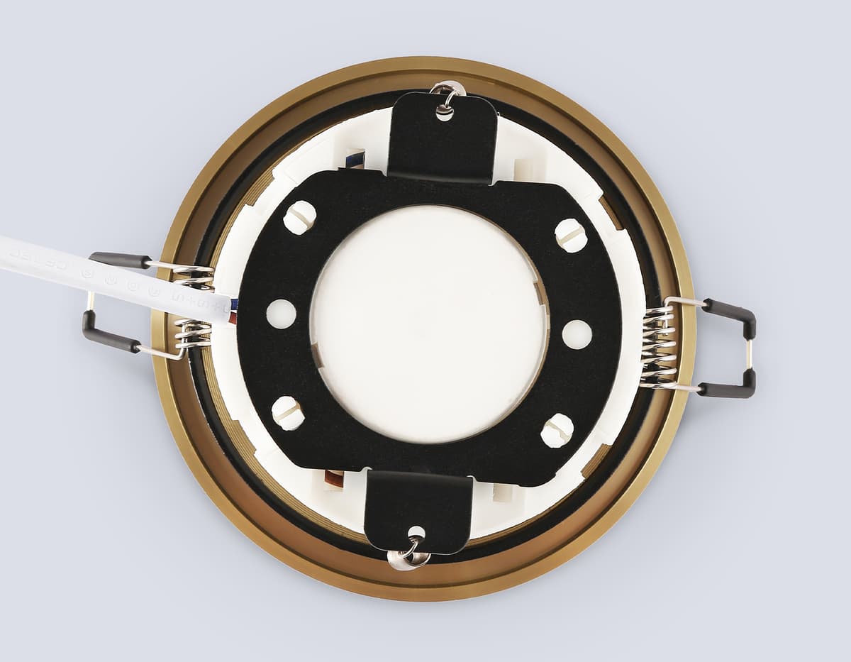 Светильник встраиваемый со сменной лампой GX53 TN51818 GD золото IP20 GX53 D100*63 Ambrella Light 12