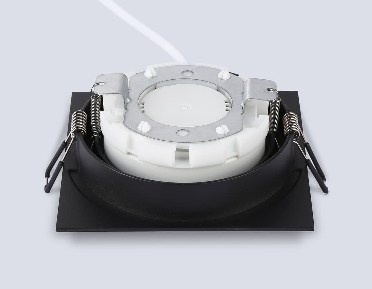 Встраиваемый точечный светильник GX53 TN51825 BK черный GX53 max 15W 110*110*39 Ambrella Light 11