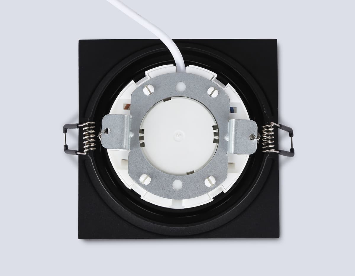 Встраиваемый точечный светильник GX53 TN51825 BK черный GX53 max 15W 110*110*39 Ambrella Light 12