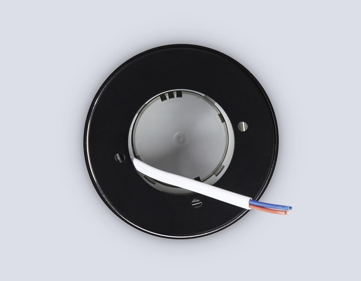 Накладной точечный светильник GX53 TN5306 BK/GD черный/золото GX53 max 15W D83*65 Ambrella Light 12