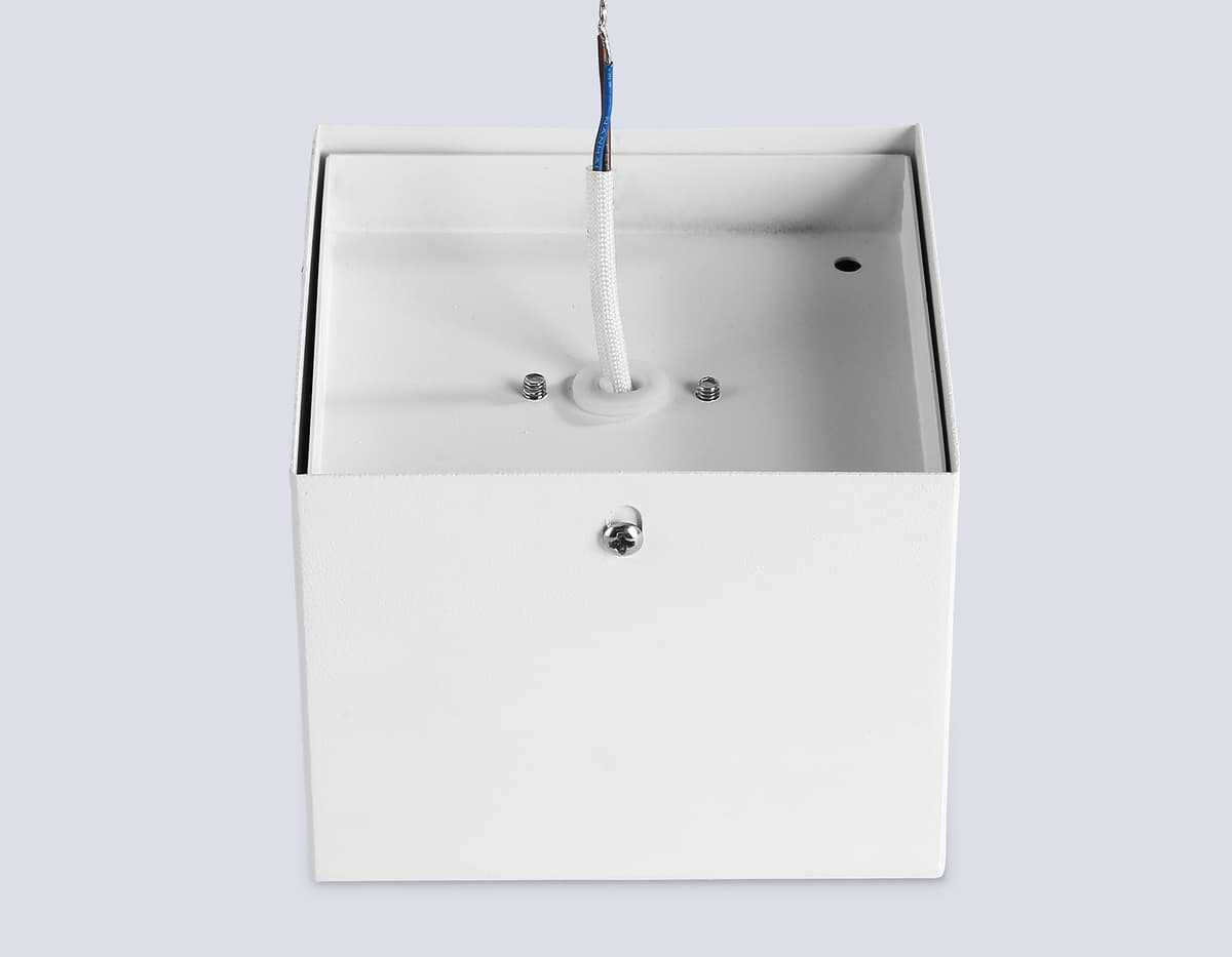 Накладной светильник со сменной лампой GX53 TN6530 WH белый IP44 GX53 100*100*80 Ambrella Light 12