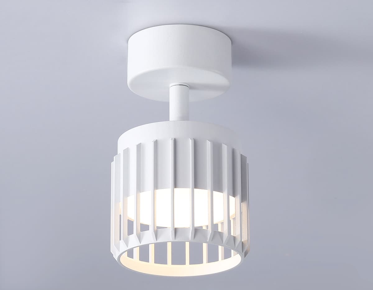 Накладной поворотный спот со сменной лампой GX53 TN71157 WH белый GX53 D100*125 Ambrella Light 9