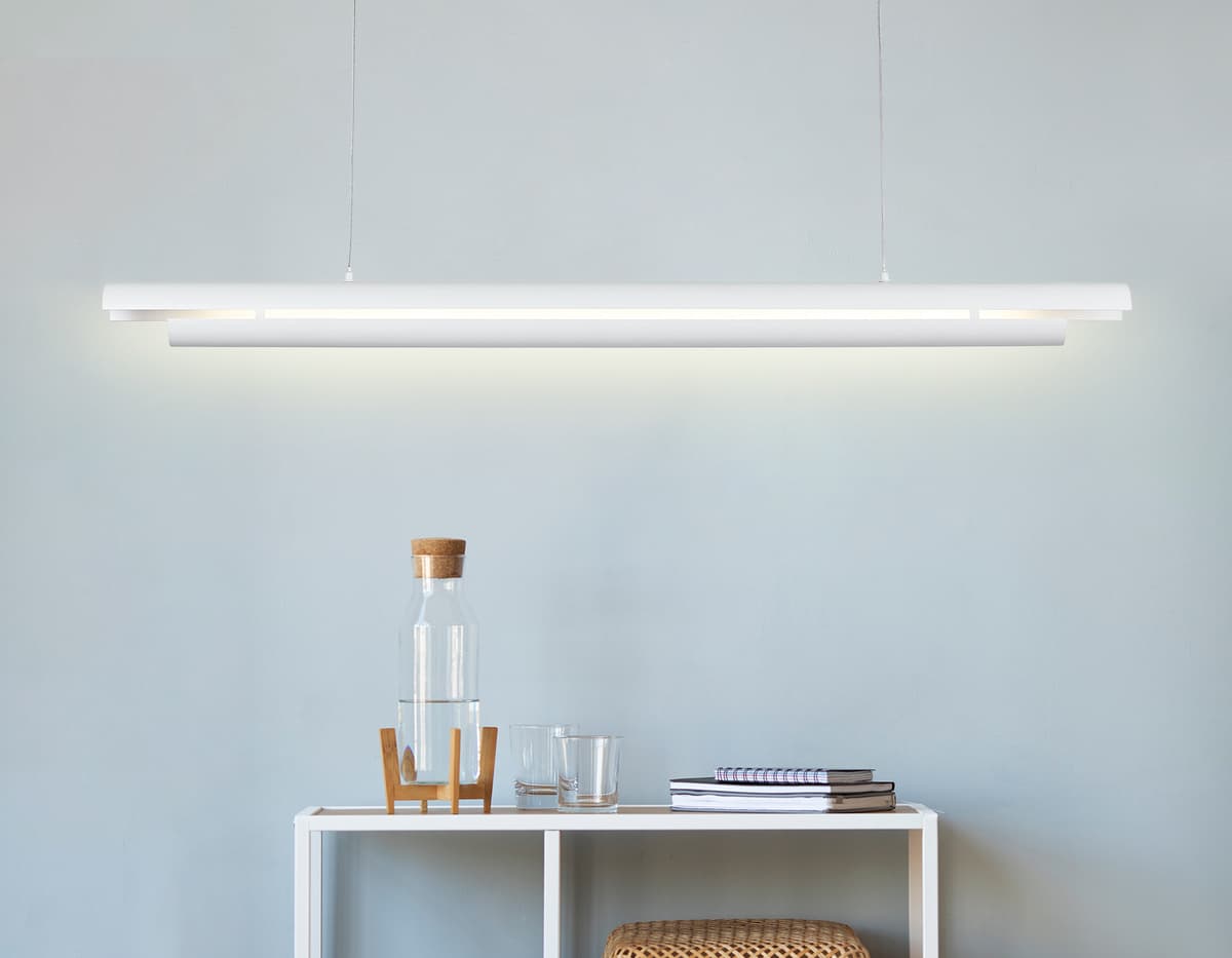 Подвесной светодиодный светильник TN71336 WH белый LED 10W 4200K 945*60*1060 Ambrella Light 10
