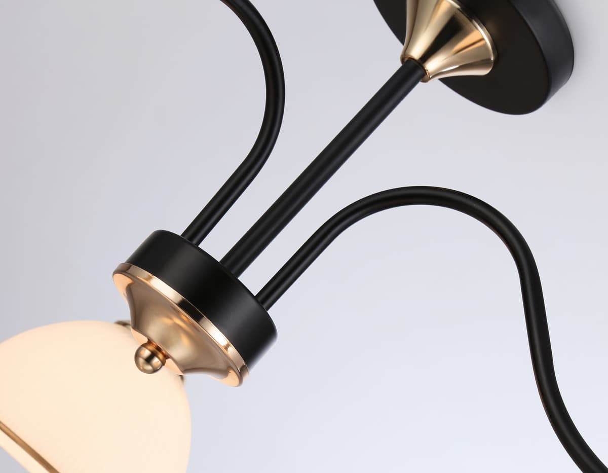 Подвесной светильник TR3161/3 BK/FGD черный/золото E27/3 max 60W D580*300 Ambrella Light 9