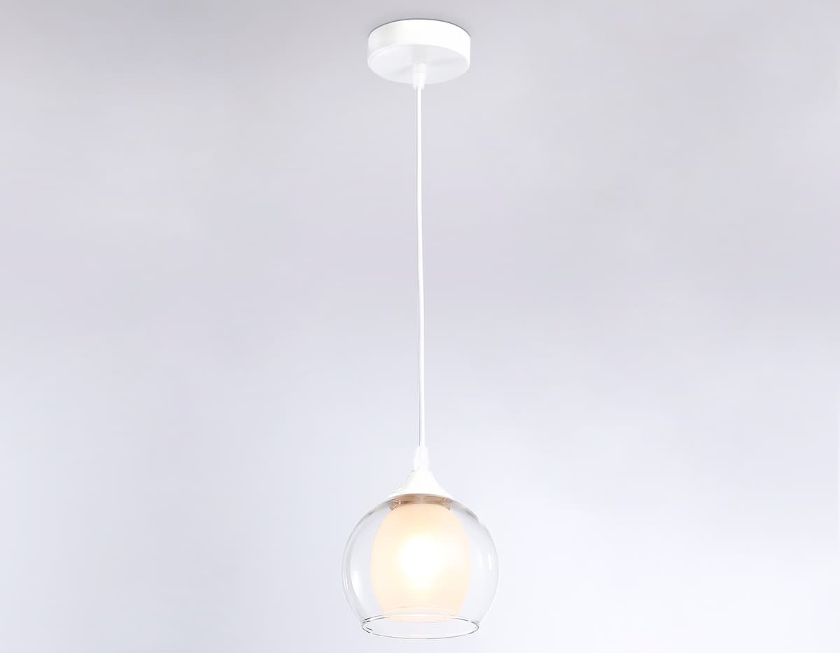Подвесной светильник TR3538 WH/CL/FR белый/прозрачный/белый матовый E27 max 40W D130*800 Ambrella Light 11