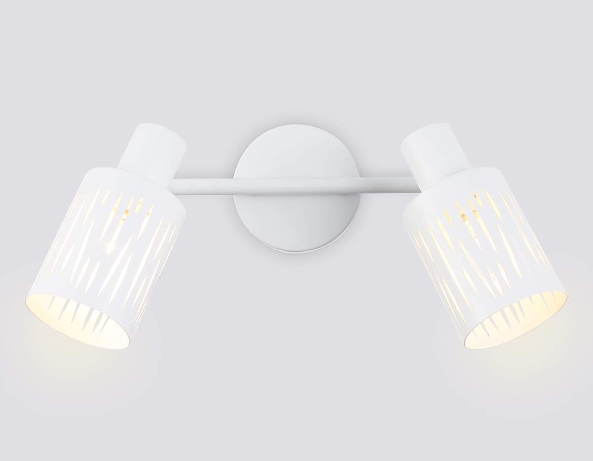 Настенно-потолочный спот в стиле лофт TR8664/2 WH белый E14/2 max 60W 360*100*190 Ambrella Light 8