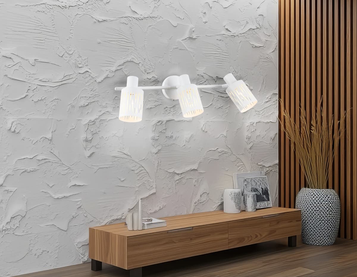 Настенно-потолочный спот в стиле лофт TR8665/3 WH белый E14/3 max 60W 560*100*190 Ambrella Light 11
