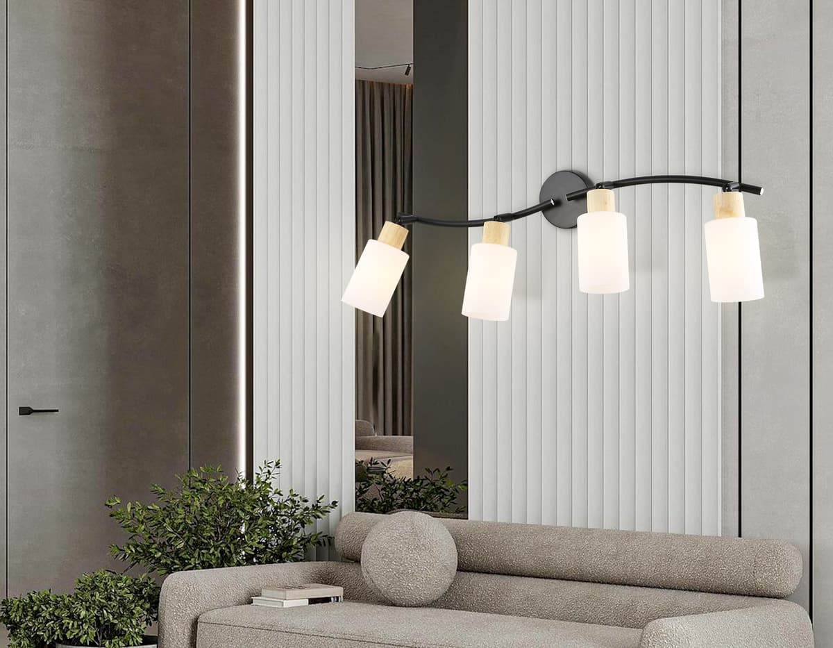 Настенно-потолочный спот в стиле лофт TR8723/4 BK/WD черный/дерево E14/4 max 60W 760*100*210 Ambrella Light 15
