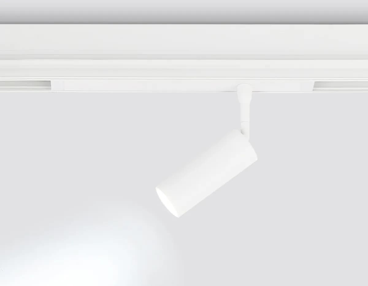 GL1605