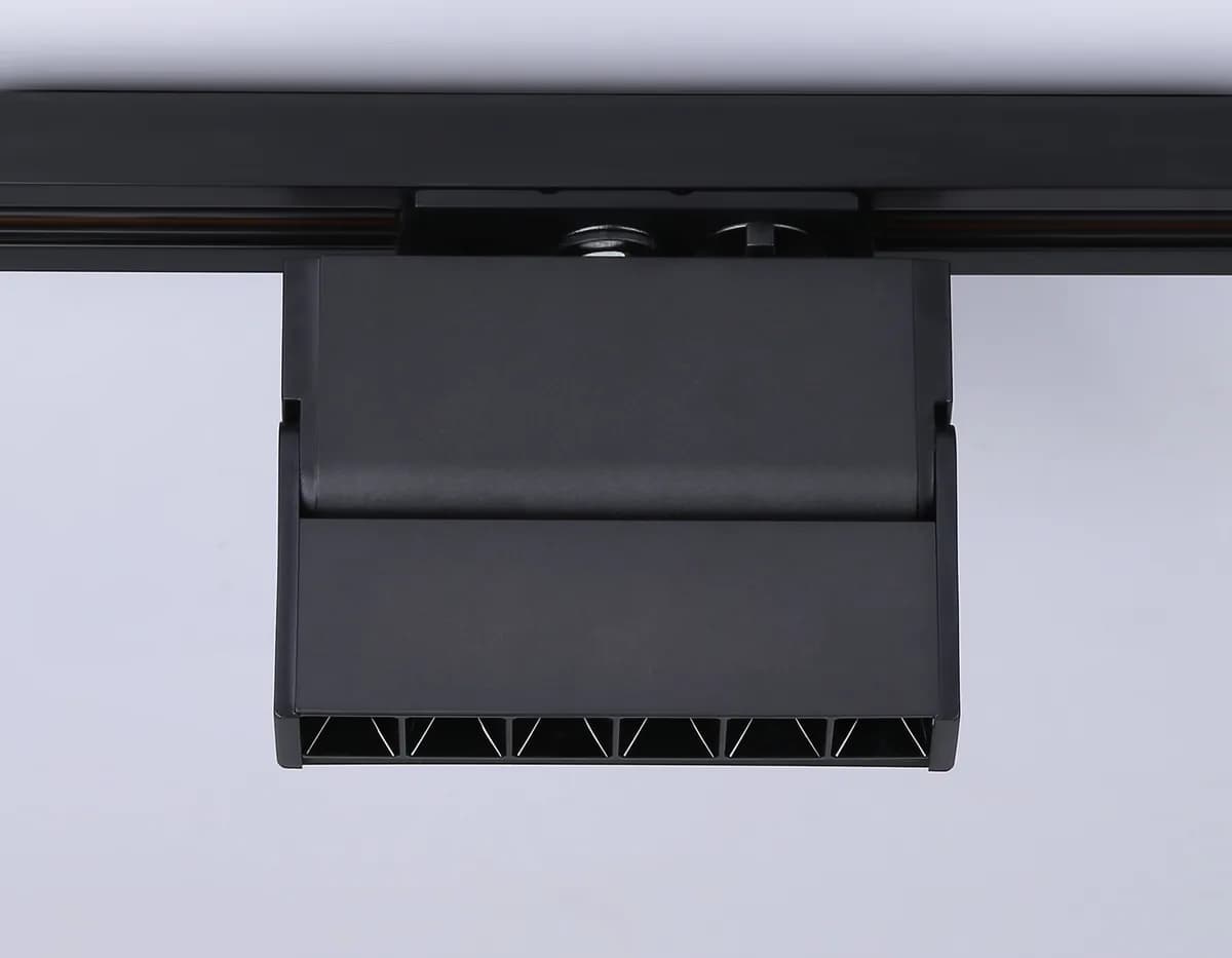 GL6813