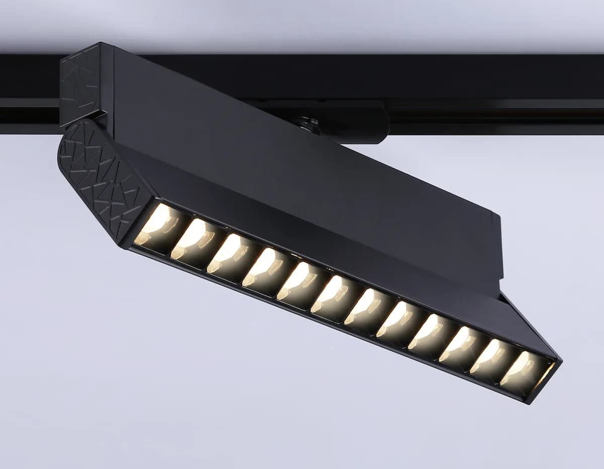 GL6817