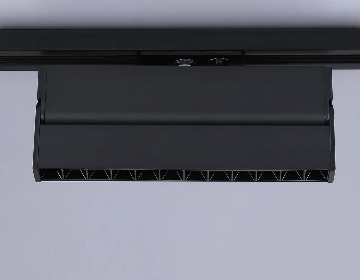 GL6817