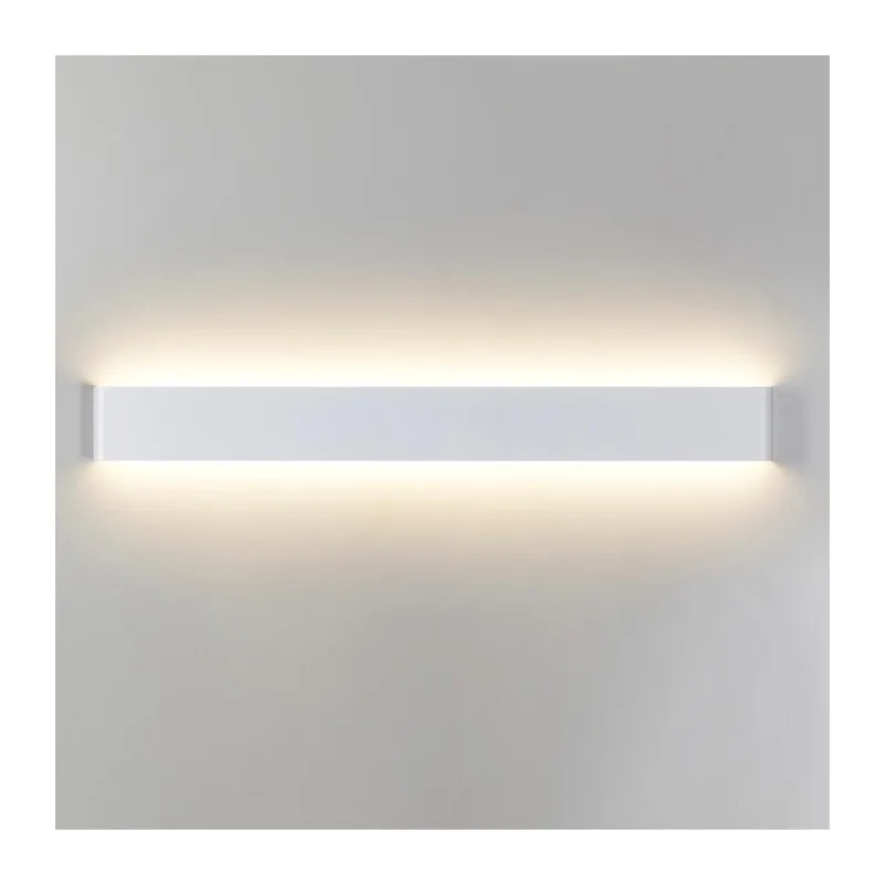 4293/30WL HIGHTECH ODL22 439 белый/металл Настенный светильник IP20 LED 30W 2834Лм 3000K FRAMANT