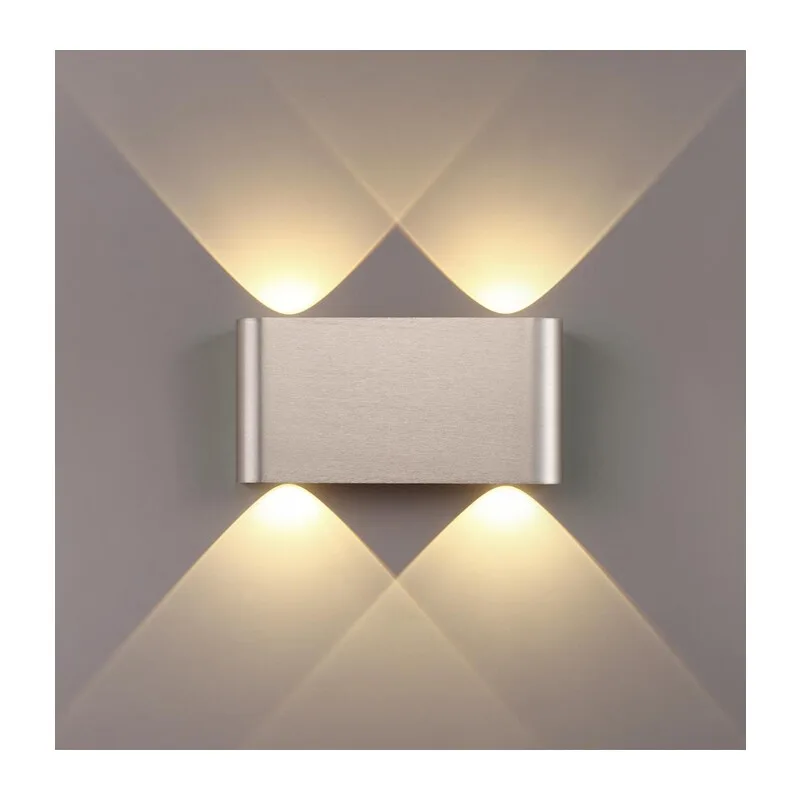 7106/4WL HIGHTECH ODL26 441 Настенный светильник матовый никель/металл IP20 LED 4W 3000K 220V MAGNUM