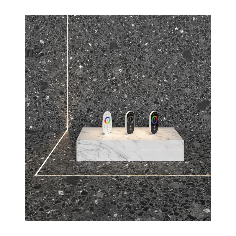 CLM003 2