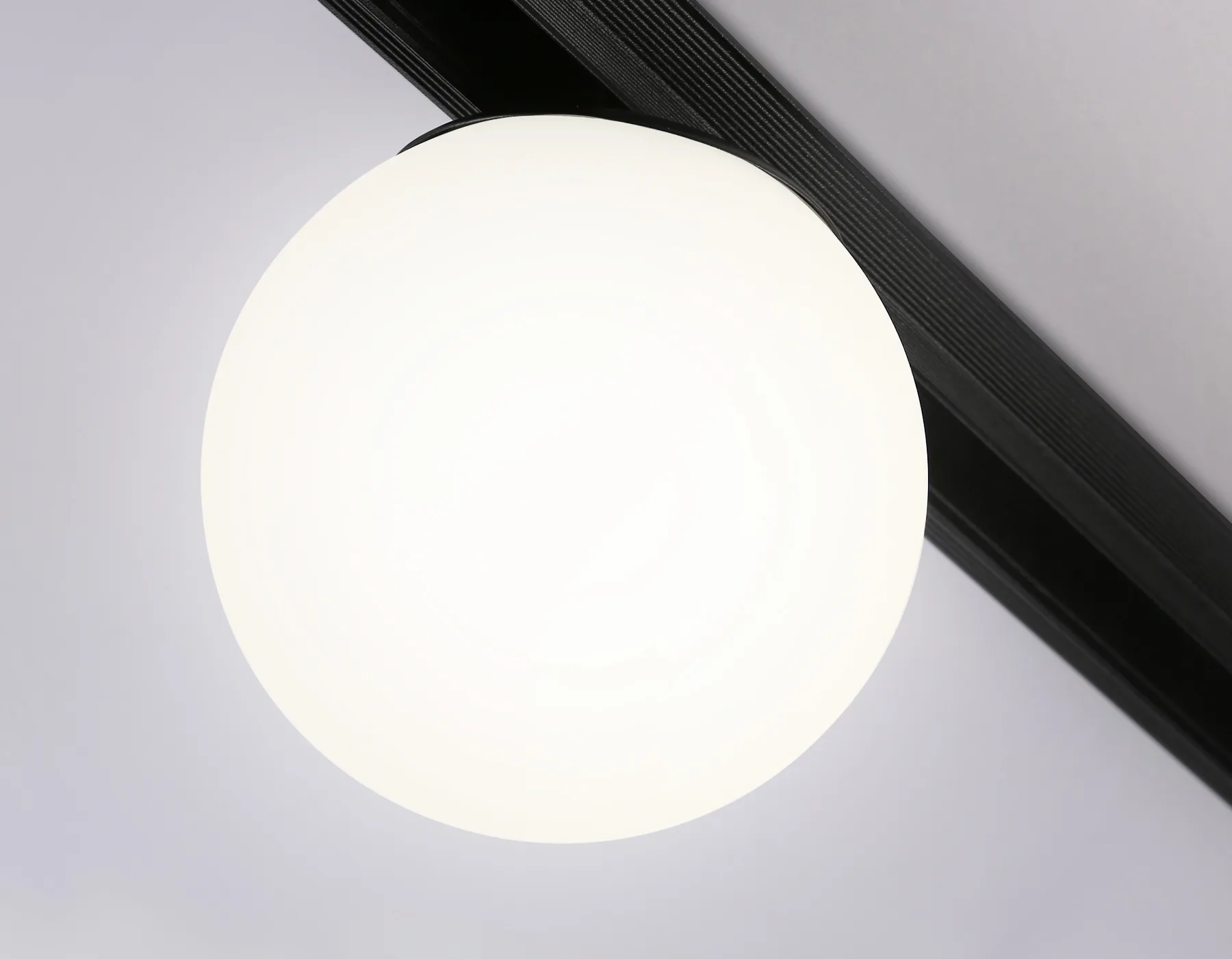 Трековый светильник 4200K 6Вт 120° GL3921 BK/FR черный/белый матовый LED 6W 4200К 48V 360° D123*H163 Ambrella Light 7