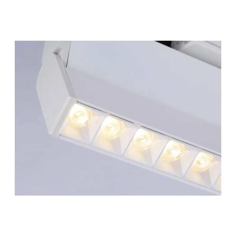 Трековый линейный светильник 3000K 12Вт 24° GL6815 WH белый LED 12W 3000K 24° 230*22*87 Ambrella Light 9