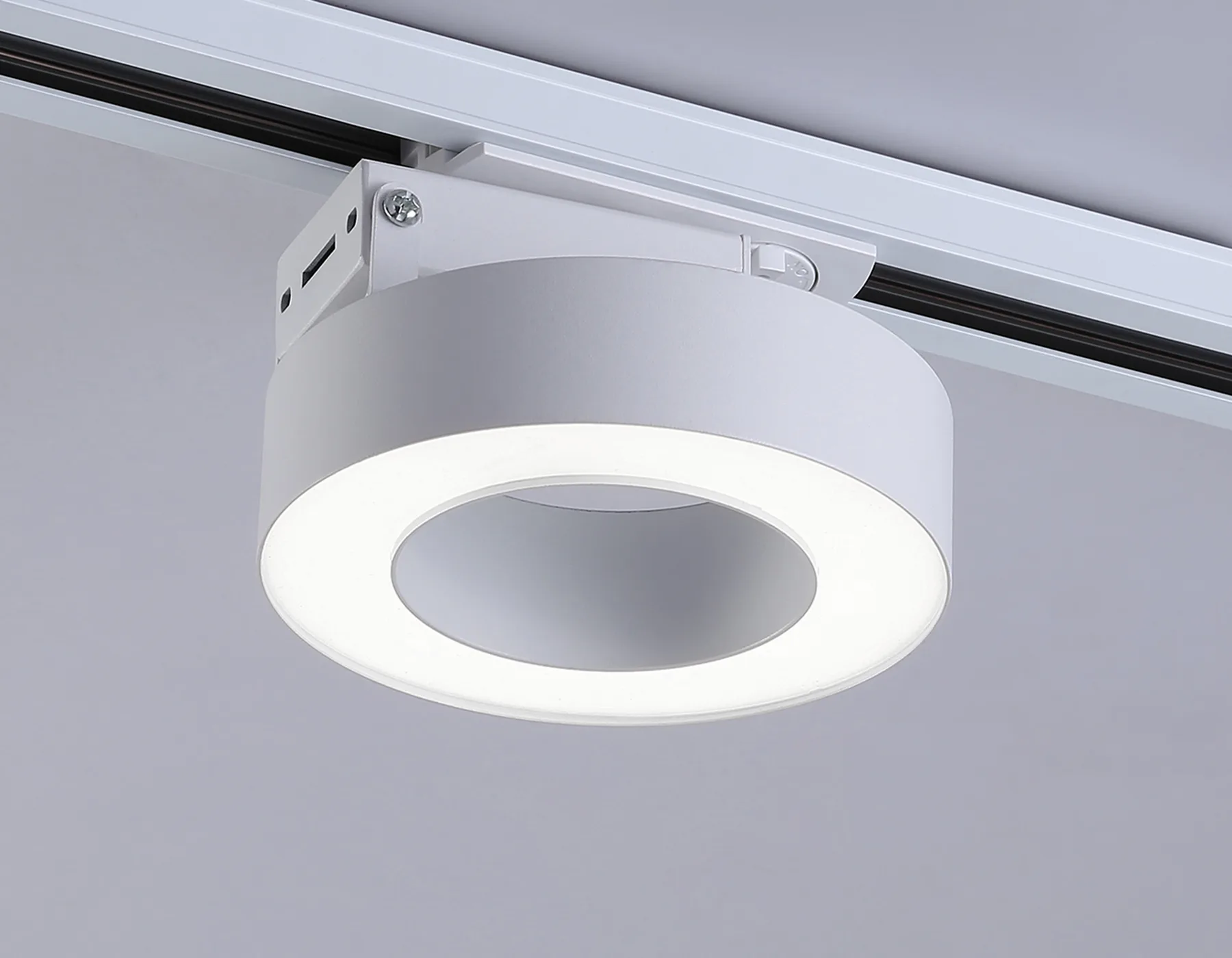 Трековый светильник 4200K 15Вт 120° GL6866 WH белый LED 15W 4200K D115*80 Ambrella Light 11