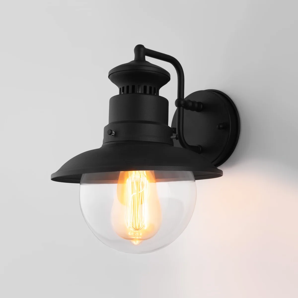 Уличный настенный светильник Talli D IP44 GL 3002D черный Elektrostandard