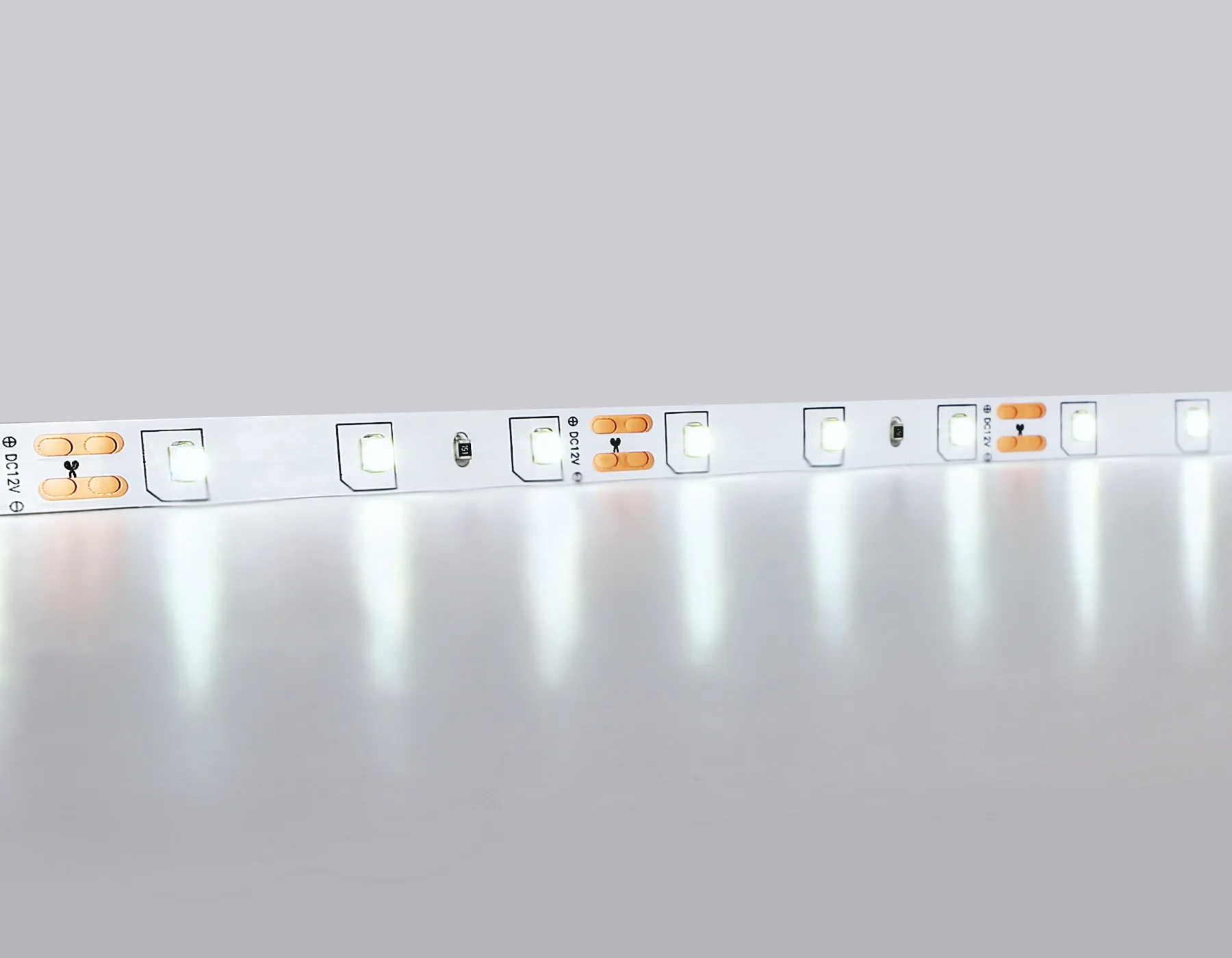 Светодиодная лента 12В 2835 60Led 4.8Вт/м 6500K IP20 5м GS1003 2835 60Led/ 4.8W m/ 12V IP20 6500K/ 5000*8*1.2mm (2 конт.) Ambrella Light 11