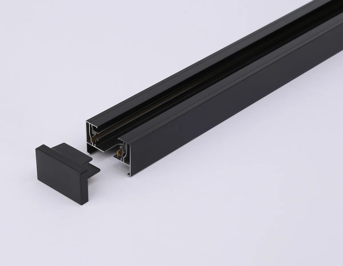 GL7102