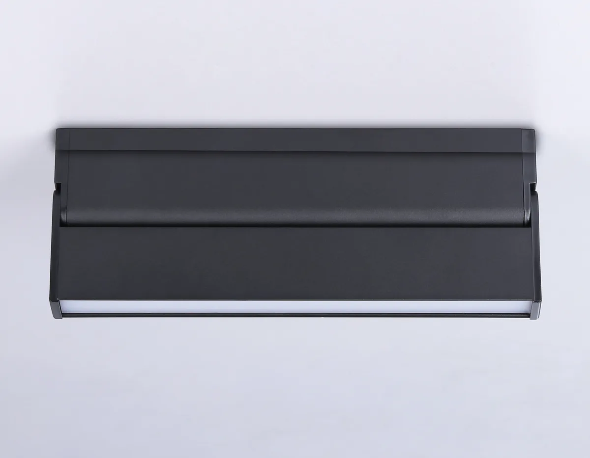 TA1821